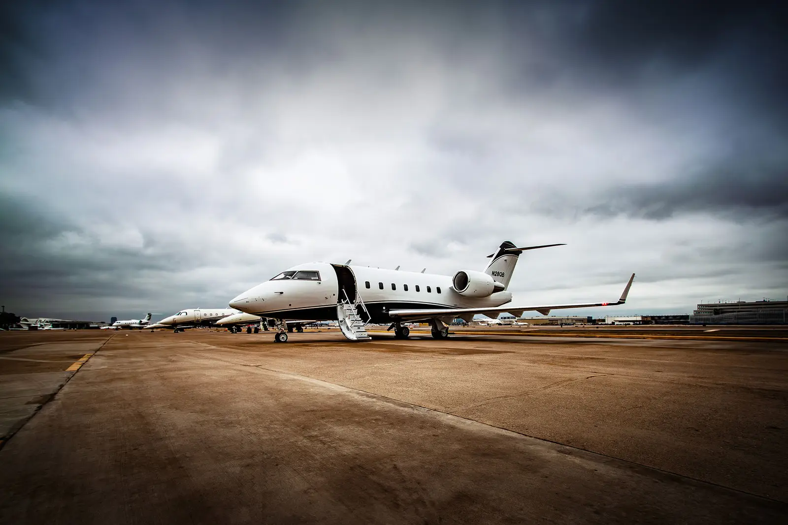 Bombardier Challenger 604 N28BQ operated by Wing Aviation Charter Services, LLC, exterior