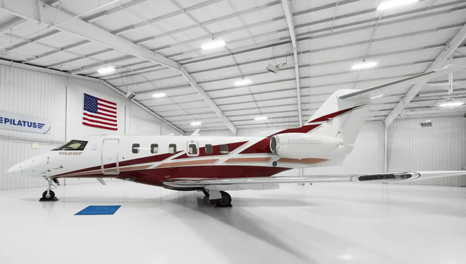 Pilatus PC-24 N28GN operated by KCAC Aviation (Kansas City Aviation Center) photo 3