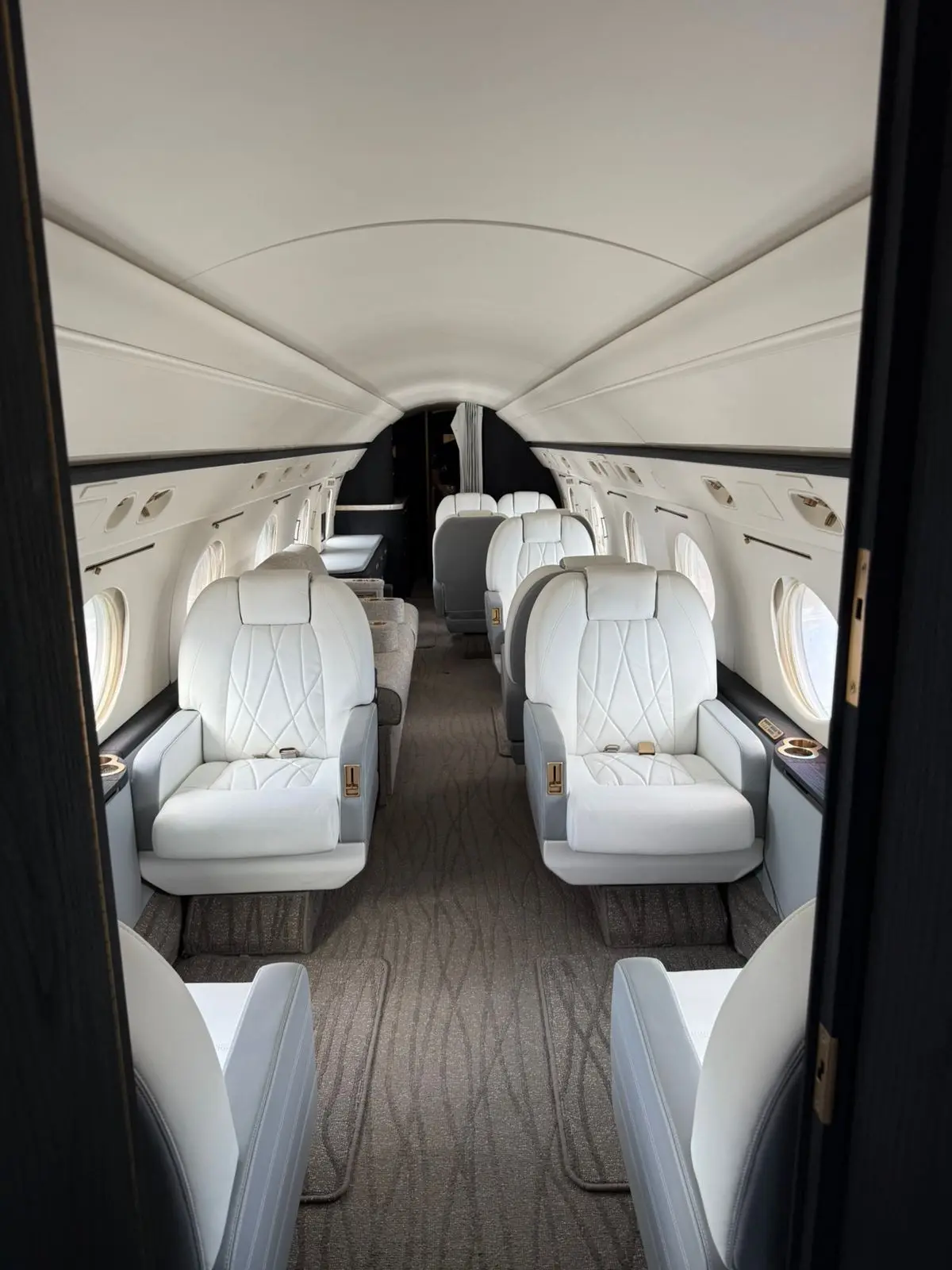 Gulfstream IV-SP N291VK operated by Gayo Aviation photo 6