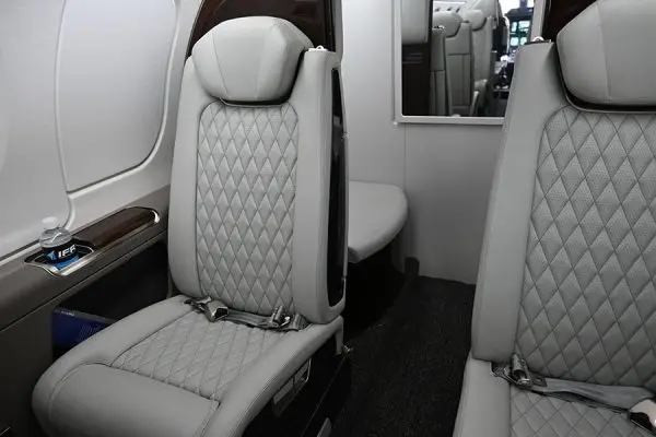Embraer Phenom 300E N293CK operated by Integrated Flight Resources, Inc., KDPA, exterior
