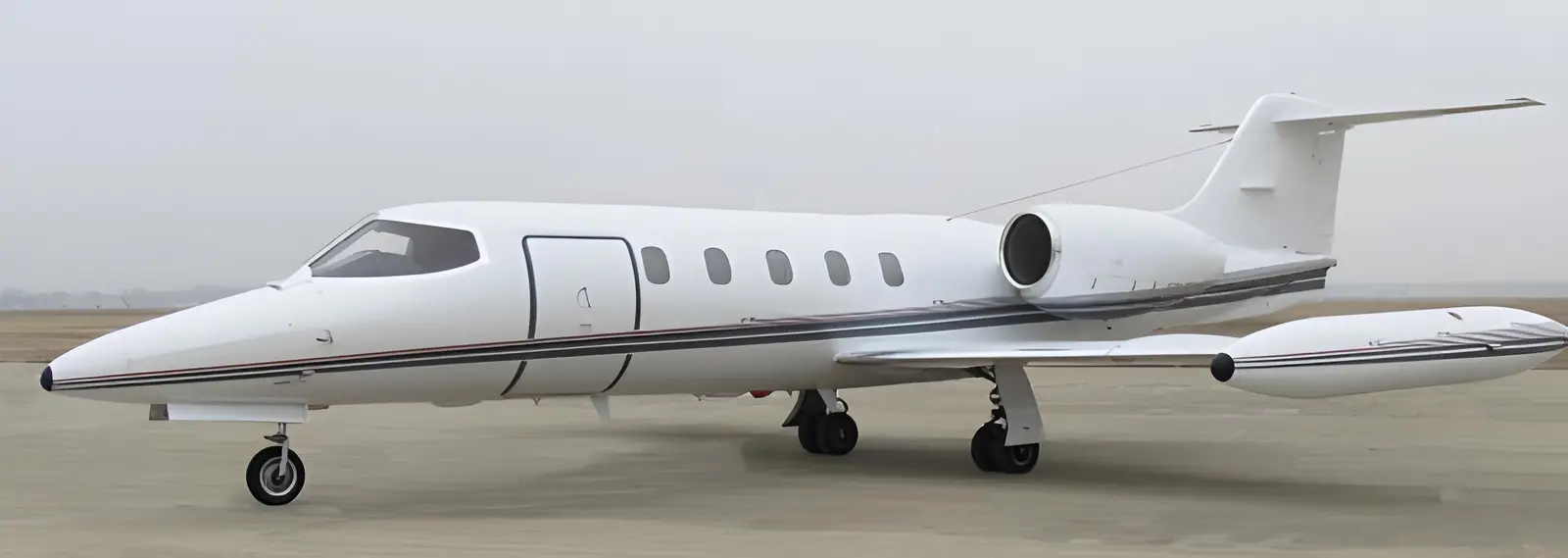 Bombardier Learjet 35A N298CK operated by Kalitta Charters LLC photo 3