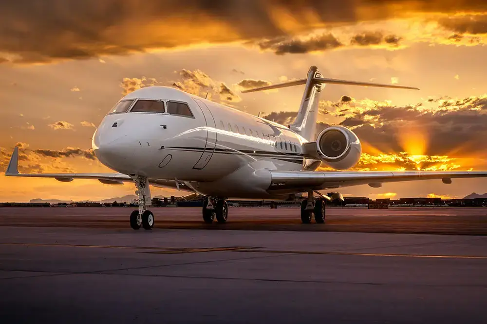 Bombardier Global 6000 N2AC operated by Solairus Aviation, exterior