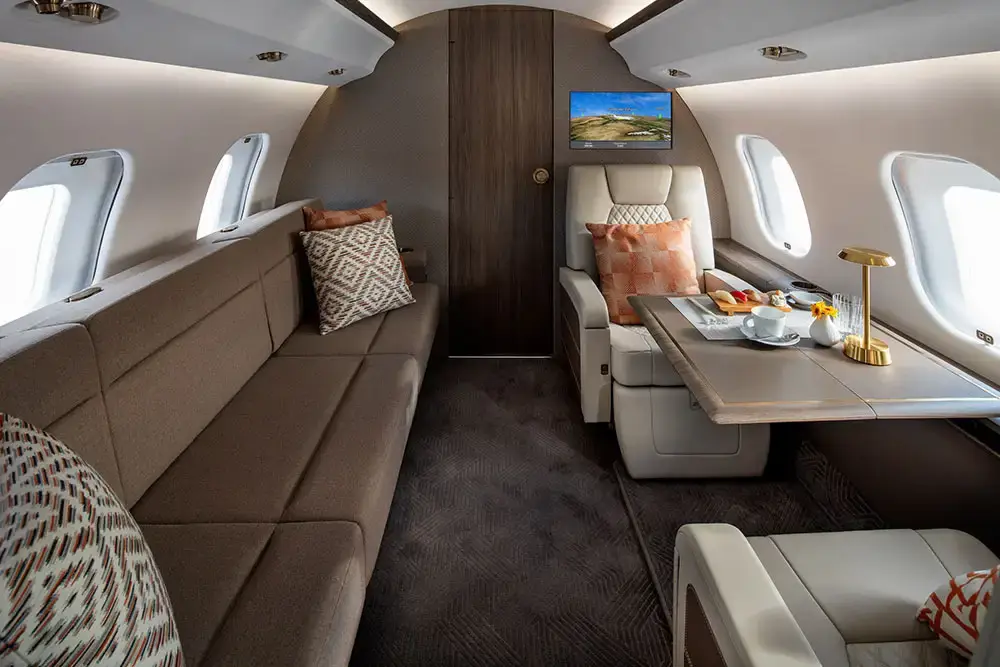 Bombardier Global 6000 N2AC operated by Solairus Aviation photo 5