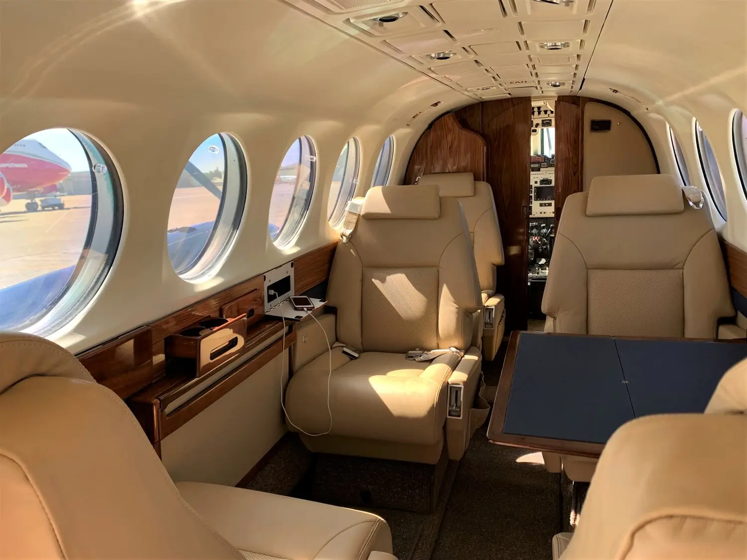 Beechcraft King Air 300 N300CW operated by Sacramento Air Charter photo 2
