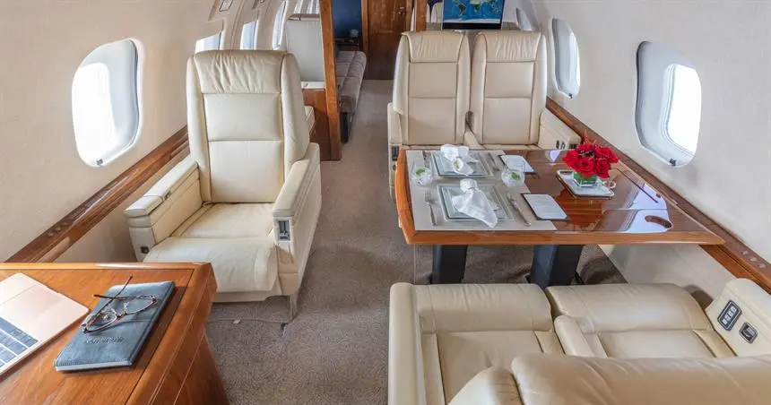 Bombardier Global Express XRS N300SC operated by Planet 9 Private Air ("P9PA"), KBUR photo 5