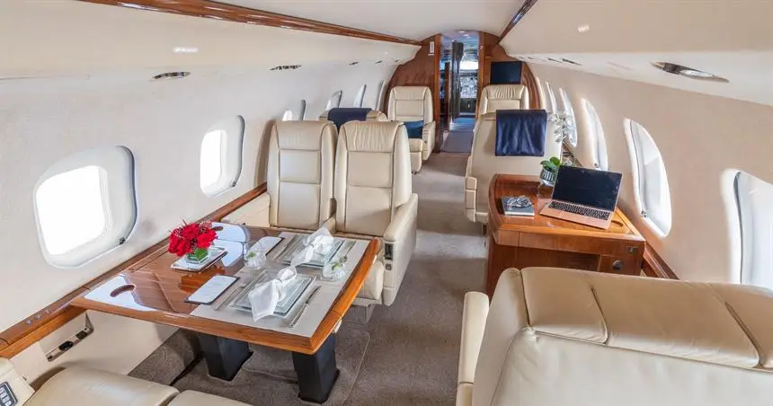 Bombardier Global Express XRS N300SC operated by Planet 9 Private Air ("P9PA"), KBUR photo 6