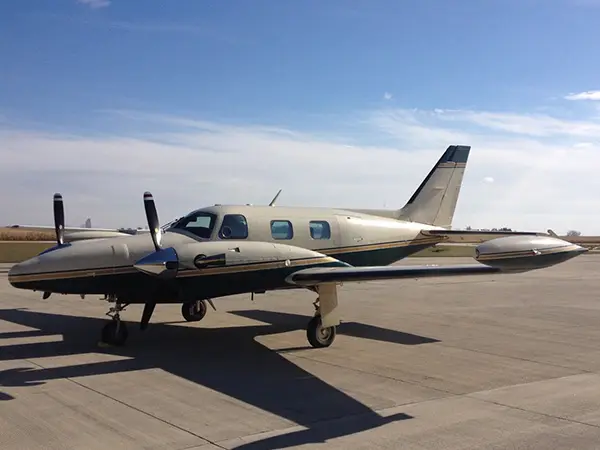 Piper PA-31T Cheyenne N302TA operated by Midwest Flying Service, Inc. photo 2