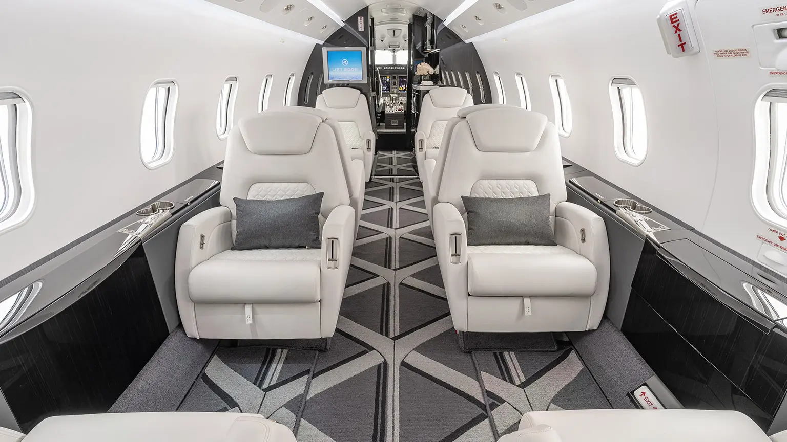 Bombardier Challenger 300 N303JE operated by Jet Edge International, KCBM photo 5
