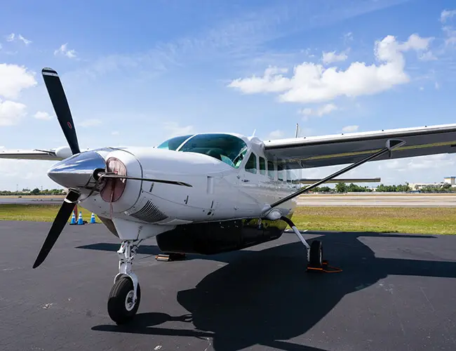 Cessna 208B Grand Caravan EX N305NC operated by Accent Airways LLC photo 4