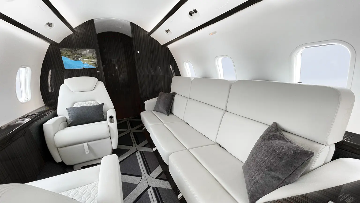 Bombardier Challenger 300 N308JE operated by Jet Edge International, KCBM photo 6