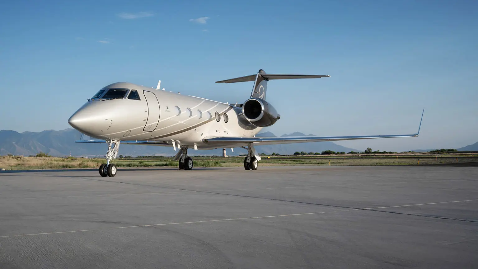 Gulfstream IV N30JE operated by Jet Edge International, KPOC, exterior