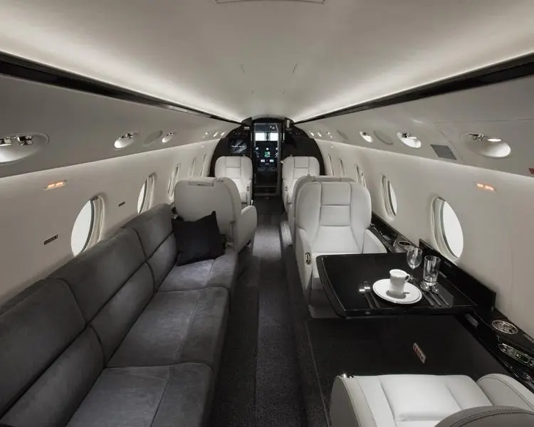 Gulfstream G200 N30MZ operated by Aircraft Services Group, Inc. photo 2