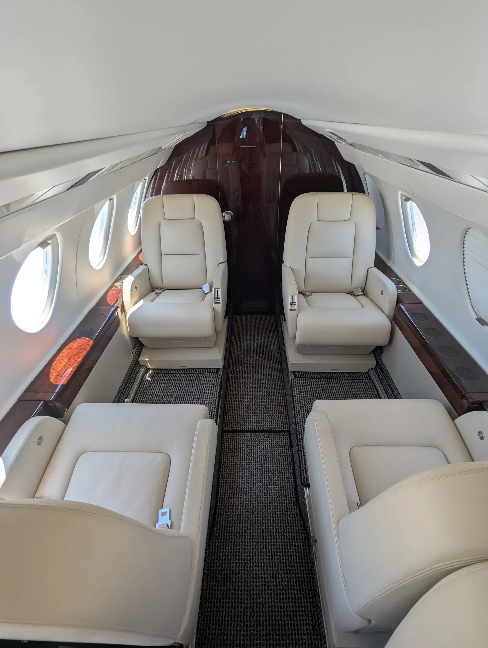 Dassault Falcon 50EX N313TT operated by Dreamline Aviation, LLC photo 3