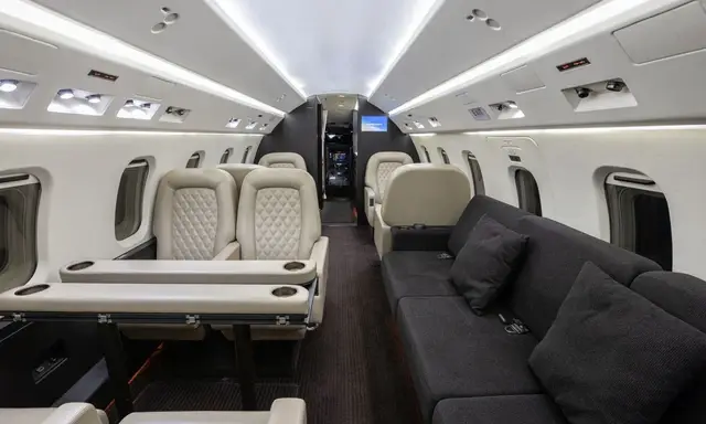 Bombardier Challenger 604 N314RC operated by SpiritJets, LLC photo 4
