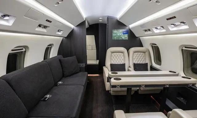 Bombardier Challenger 604 N314RC operated by SpiritJets, LLC photo 5