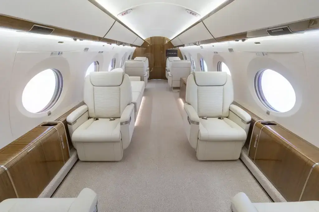 Gulfstream G650ER N317LL operated by Sun Air Jets photo 3