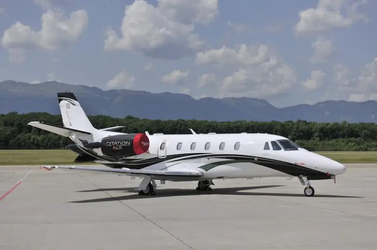 Cessna Citation XLS+ N318XL operated by Jet Linx Aviation, LLC photo 2
