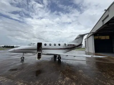 Beechcraft Premier 1 N322BJ operated by Aerolineas Ejecutivas, SA de CV photo 2