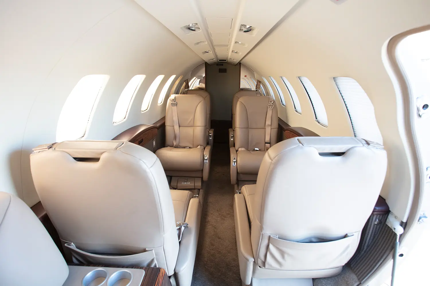 Cessna Citation CJ2+ N325AT operated by BTR Air Charter photo 3