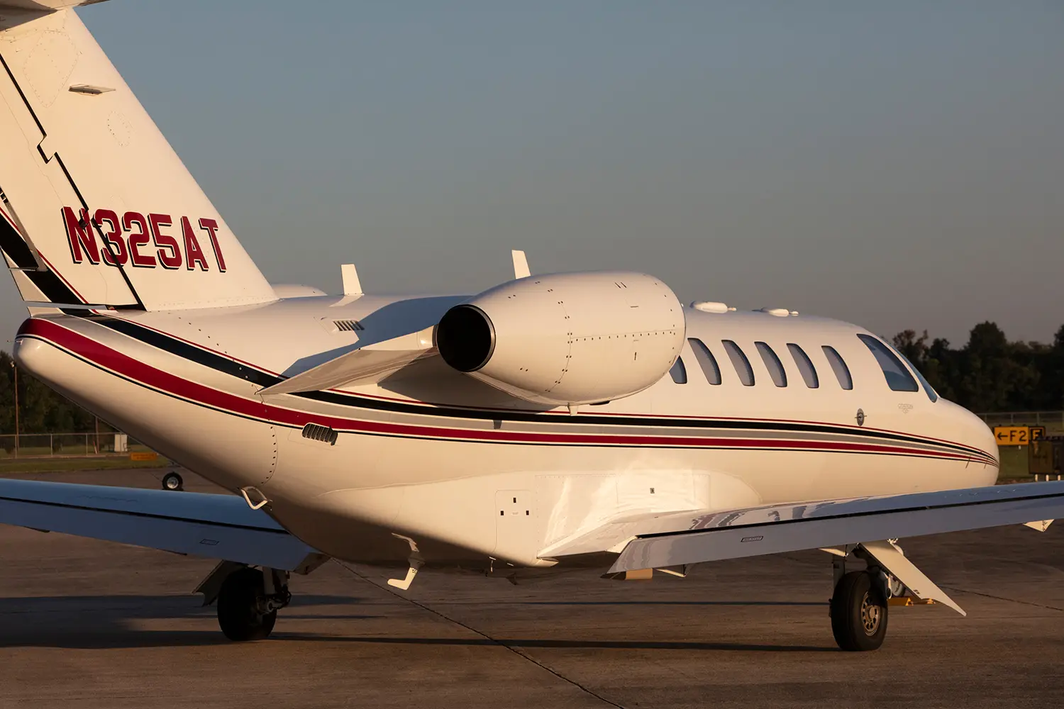 Cessna Citation CJ2+ N325AT operated by BTR Air Charter photo 4