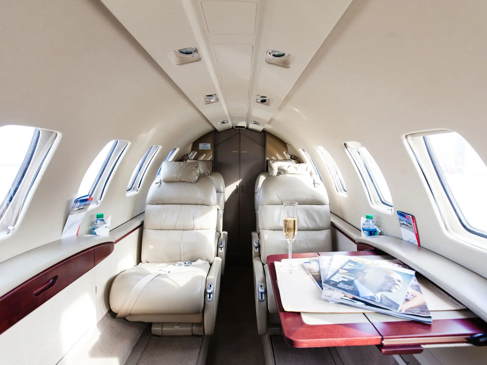 Cessna Citation CJ2 N325GH operated by BTR Air Charter photo 3