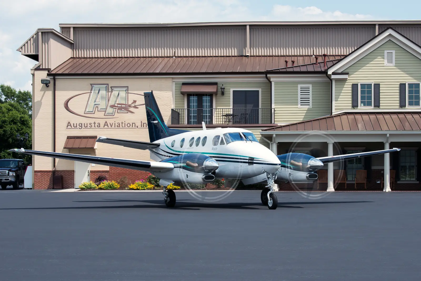 Beechcraft King Air C90A N329GS operated by Augusta Aviation, Inc. photo 3