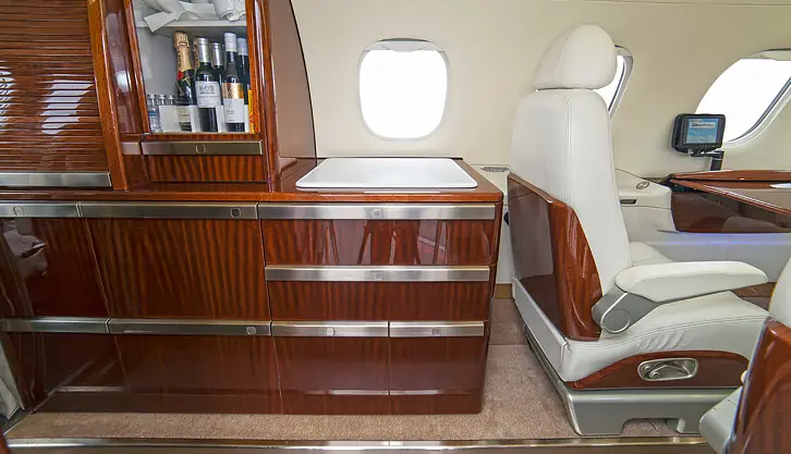 Embraer Phenom 300 N329MC operated by Gold Aviation Services photo 4