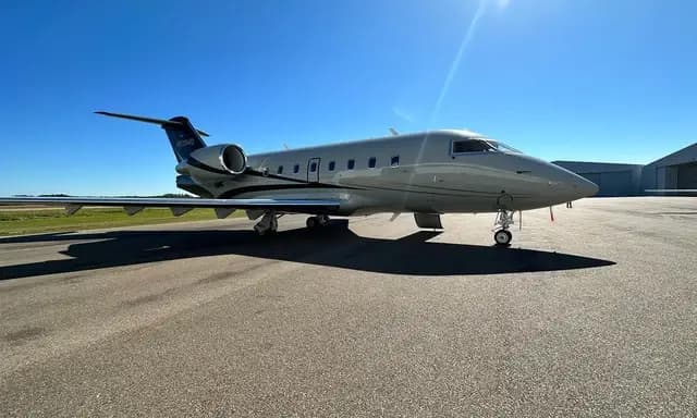 Bombardier Challenger 601-3A N329MD operated by Hera Flight, LLC, exterior