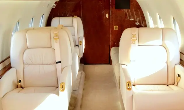 Gulfstream G200 N329PK operated by Aircraft Services Group, Inc. photo 5