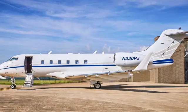 Bombardier Challenger 300 N330PJ operated by Reynolds Jet Management, exterior