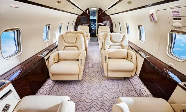 Bombardier Challenger 300 N330PJ operated by Reynolds Jet Management photo 2