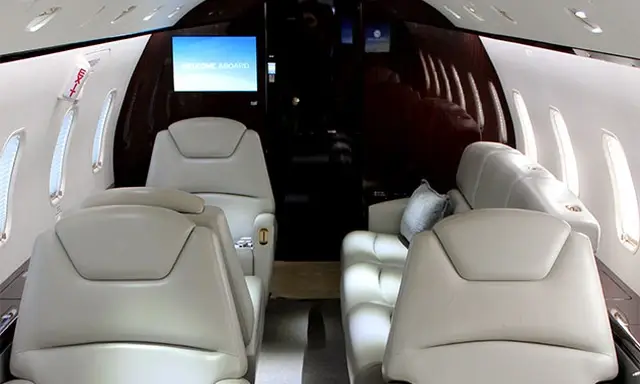 Bombardier Challenger 300 N332AR operated by Advanced Air Charters, LLC, KHHR photo 3