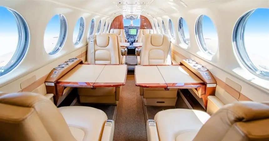 Beechcraft King Air 350 N337GT operated by Advanced Air LLC photo 2