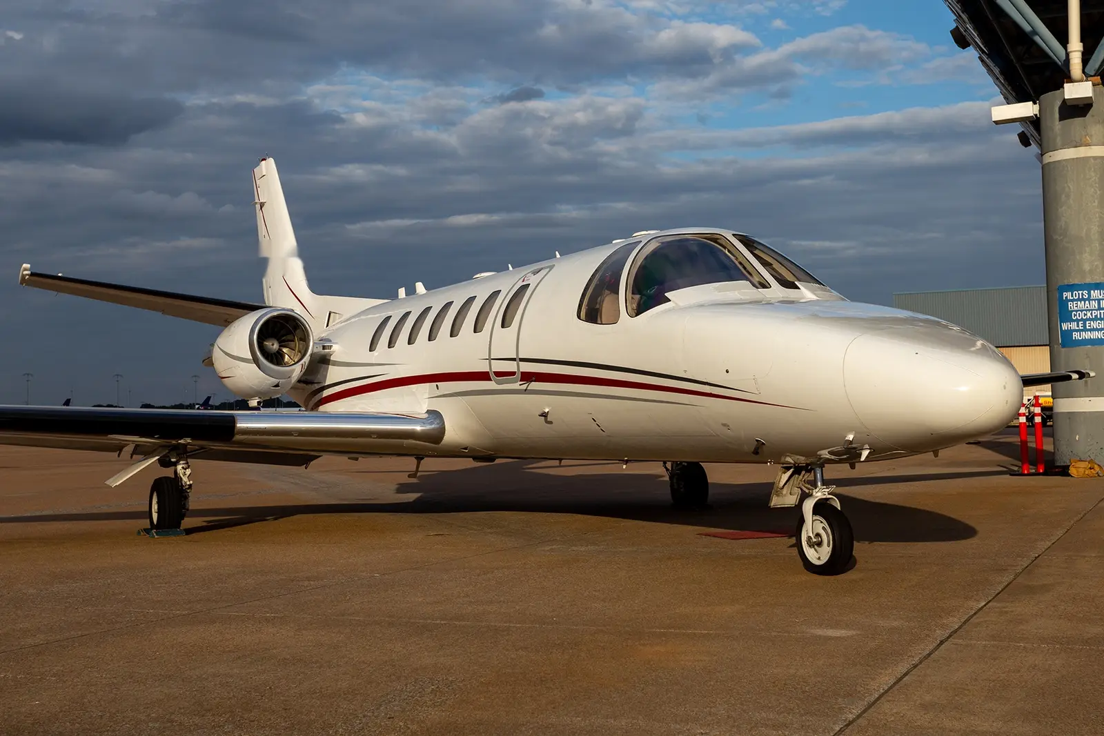 Cessna Citation Ultra N338R operated by Northwest Flyers photo 2