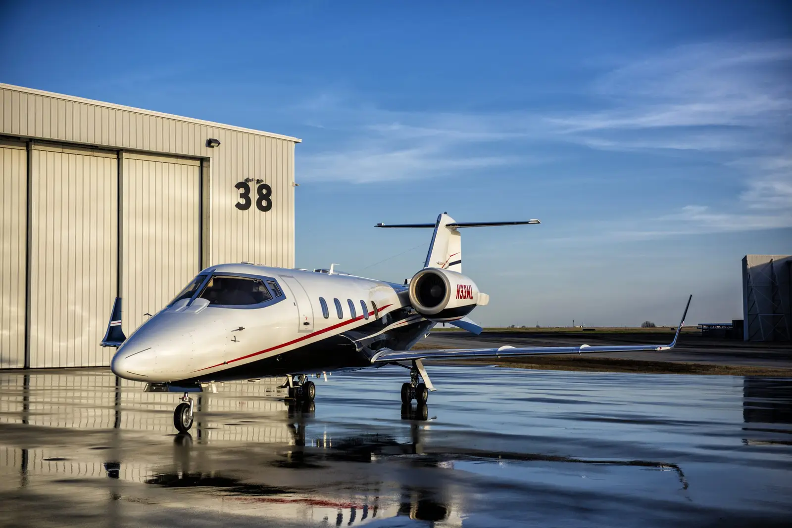 Bombardier Learjet 60 N33WL operated by Omni Air Transport, exterior