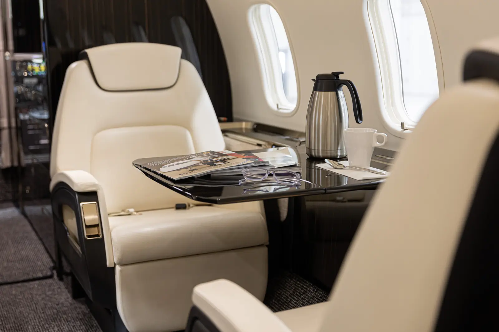 Bombardier Challenger 350 N350NP operated by N-Jet, KPWK photo 3