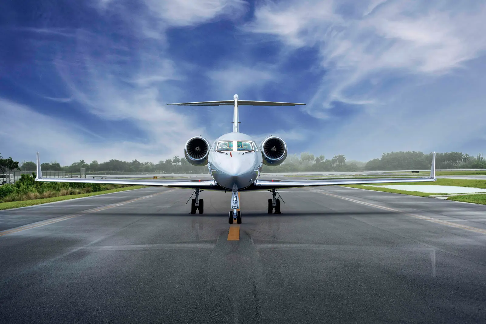 Gulfstream IV-SP N352BH operated by Journey Aviation, LLC photo 4