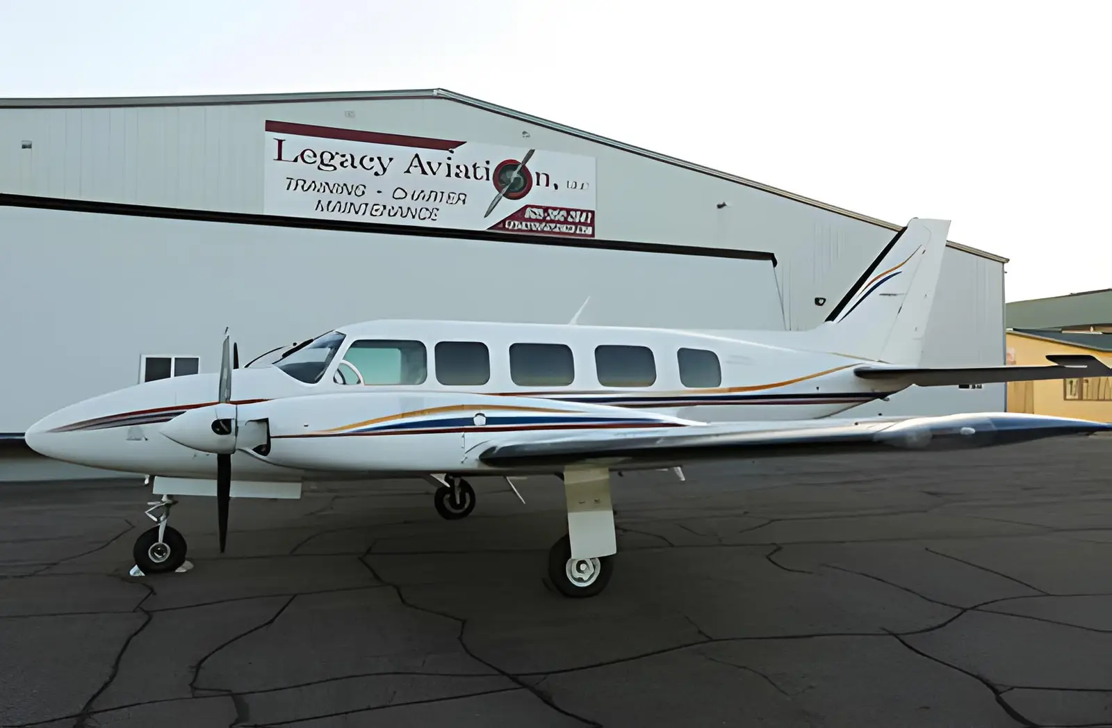 Piper PA-31-350 Chieftain N3558X operated by Legacy Aviation, LLC photo 2