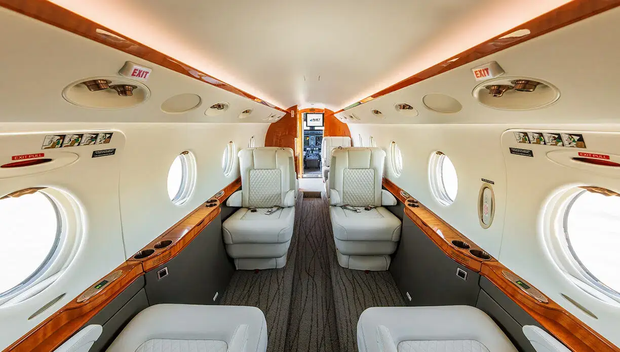 Gulfstream G150 N360AV operated by CSM Aviation photo 3