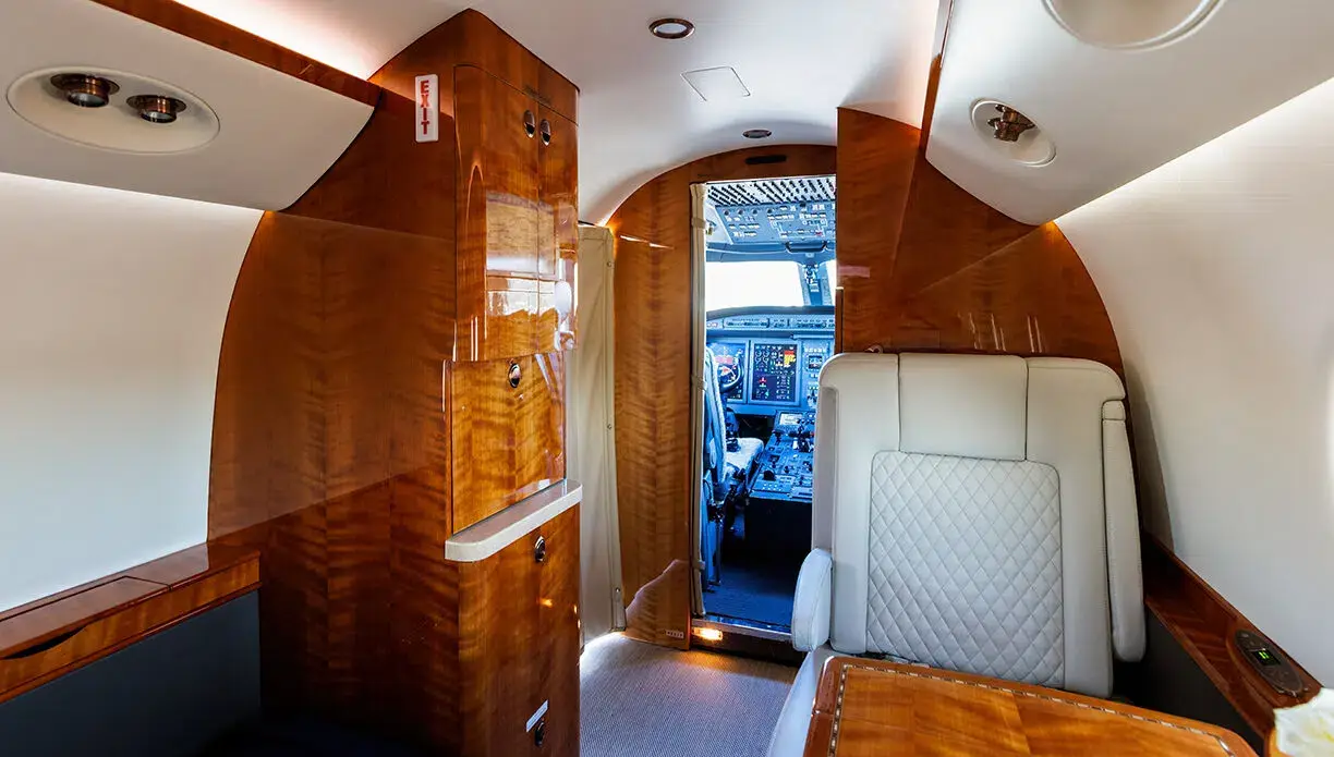 Gulfstream G150 N360AV operated by CSM Aviation photo 5