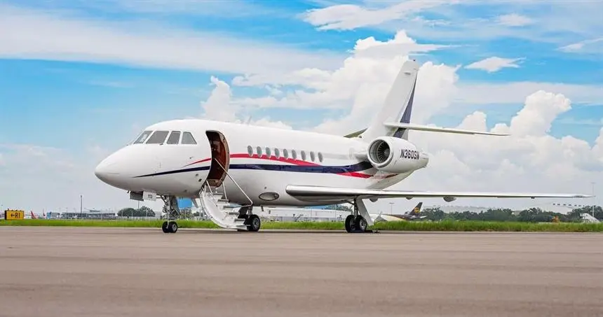 Dassault Falcon 2000 N360SM operated by FlyUSA, exterior