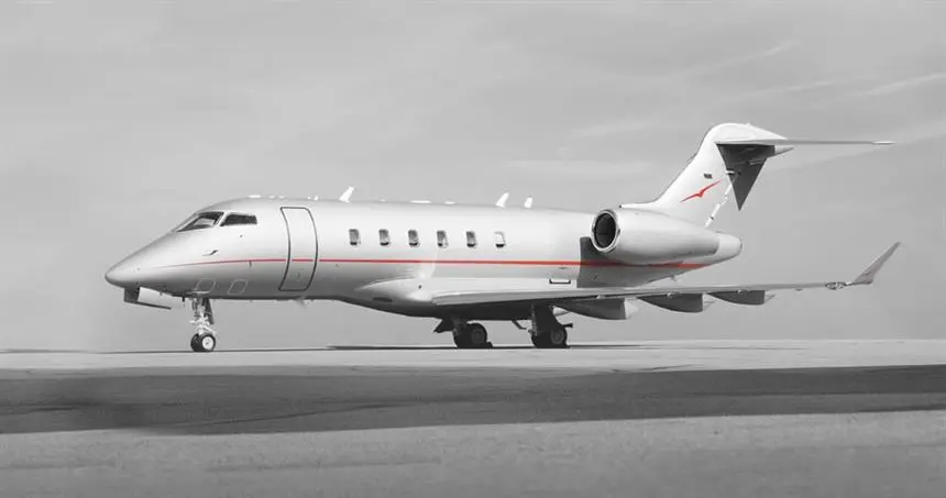 Bombardier Challenger 350 N360VJ operated by Jet Edge International, KPWK photo 3