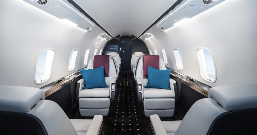 Bombardier Challenger 350 N360VJ operated by Jet Edge International, KPWK photo 2