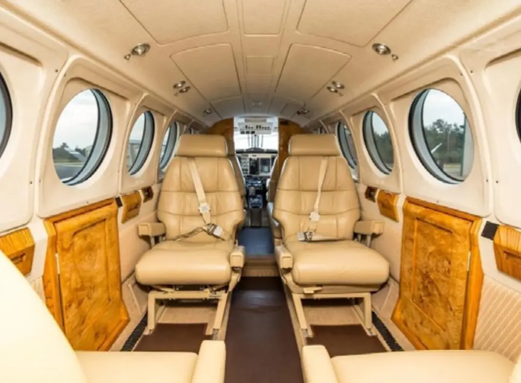 Beechcraft King Air 200 N361KA operated by Premier Air Charter, LLC photo 3