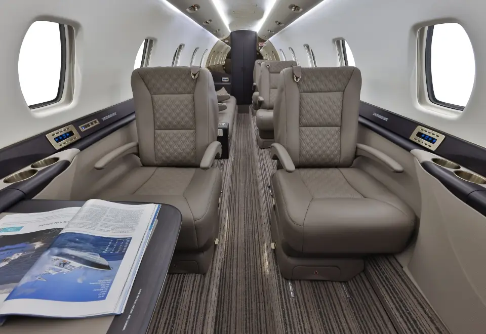 Cessna Citation Sovereign N363AP operated by American Air Charter, Inc. photo 2
