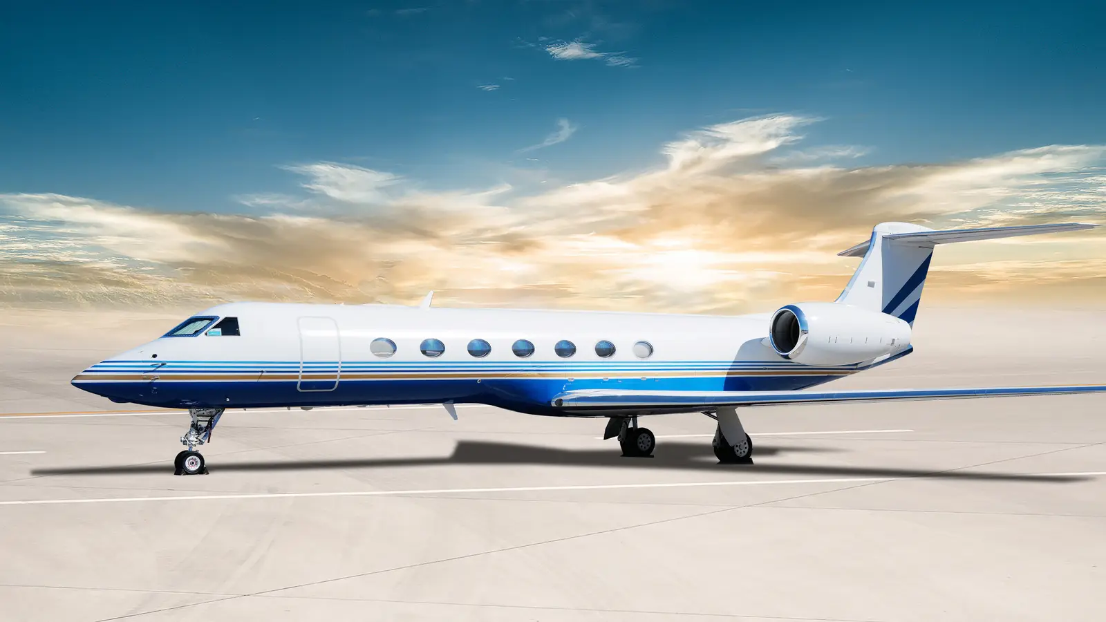 Gulfstream G550 N365LV operated by Cirrus Aviation Services, exterior