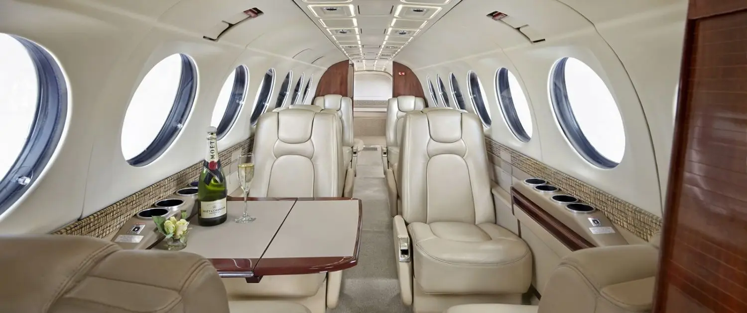 Beechcraft King Air 350 N369MK operated by Harmony Air photo 2