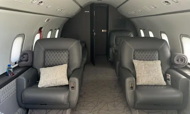 Bombardier Challenger 604 N3726 operated by The Heliteam, LLC photo 3