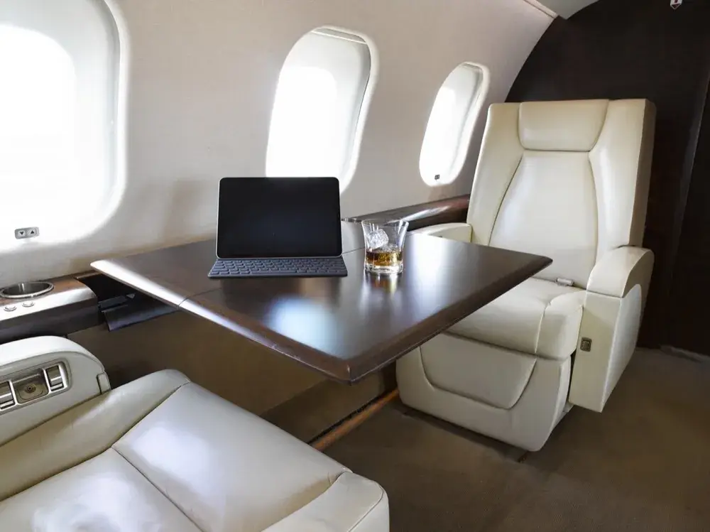 Bombardier Global Express XRS N373VB operated by Solairus Aviation photo 6