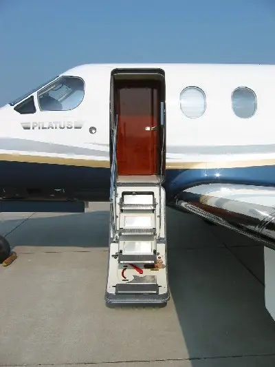 Pilatus PC-12/45 N376KC operated by Cape Air Charter photo 3